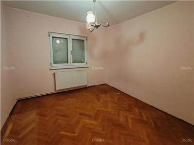 Apartament 3 camere etajul 2,  Racadau